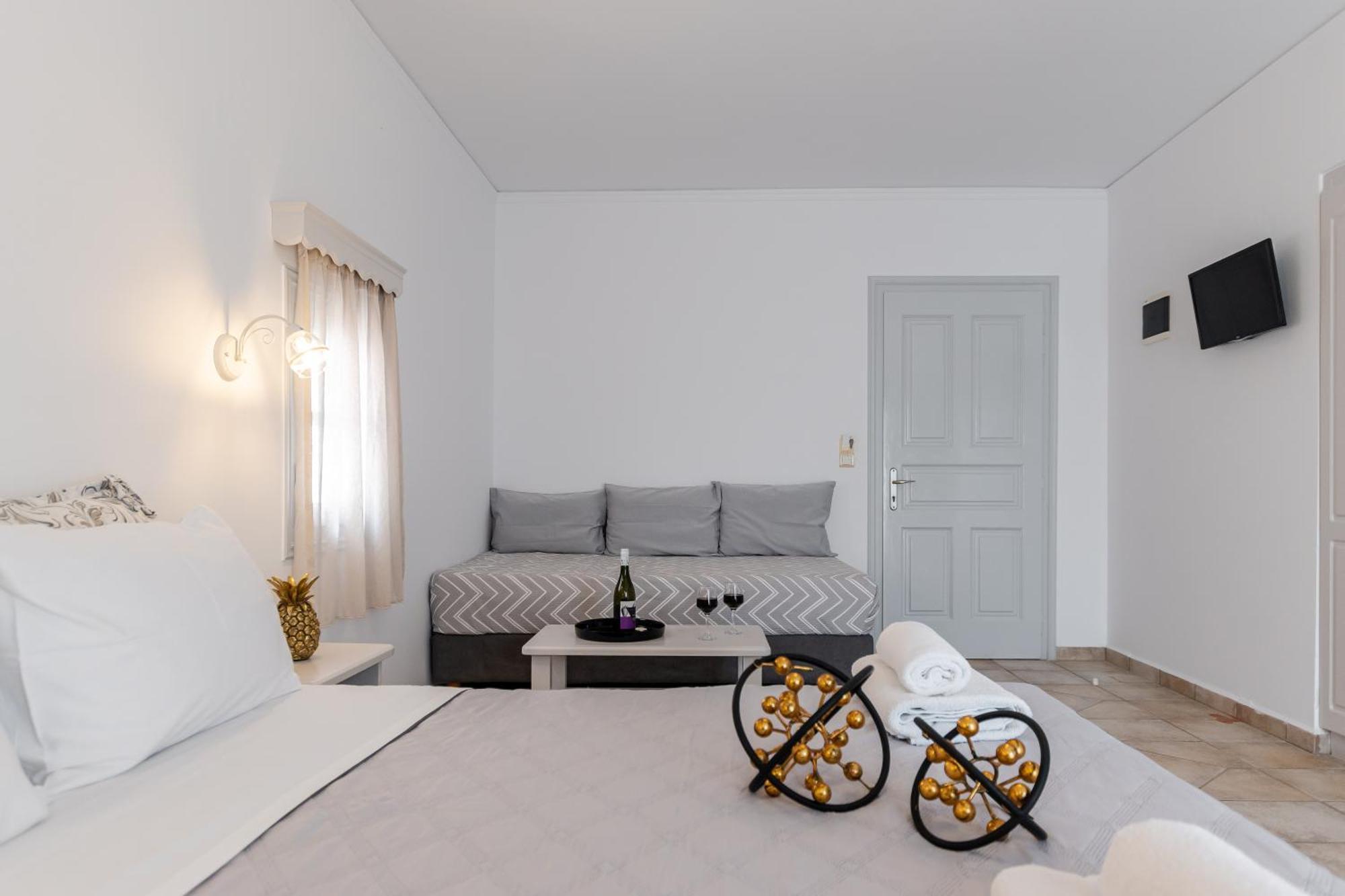 Golden Bay Aparthotel อาโยส โพรโกปิออส ภายนอก รูปภาพ