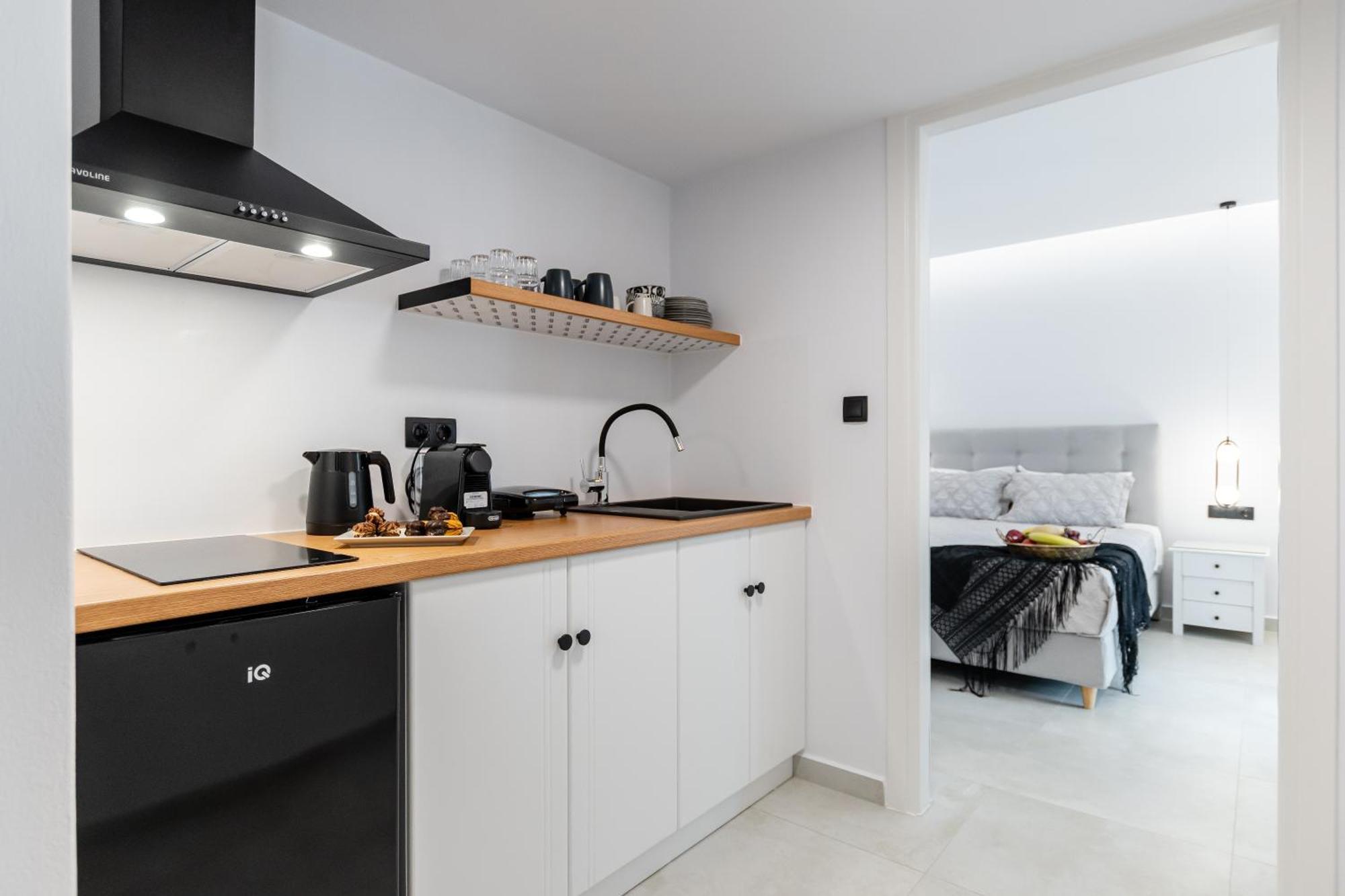 Golden Bay Aparthotel อาโยส โพรโกปิออส ภายนอก รูปภาพ