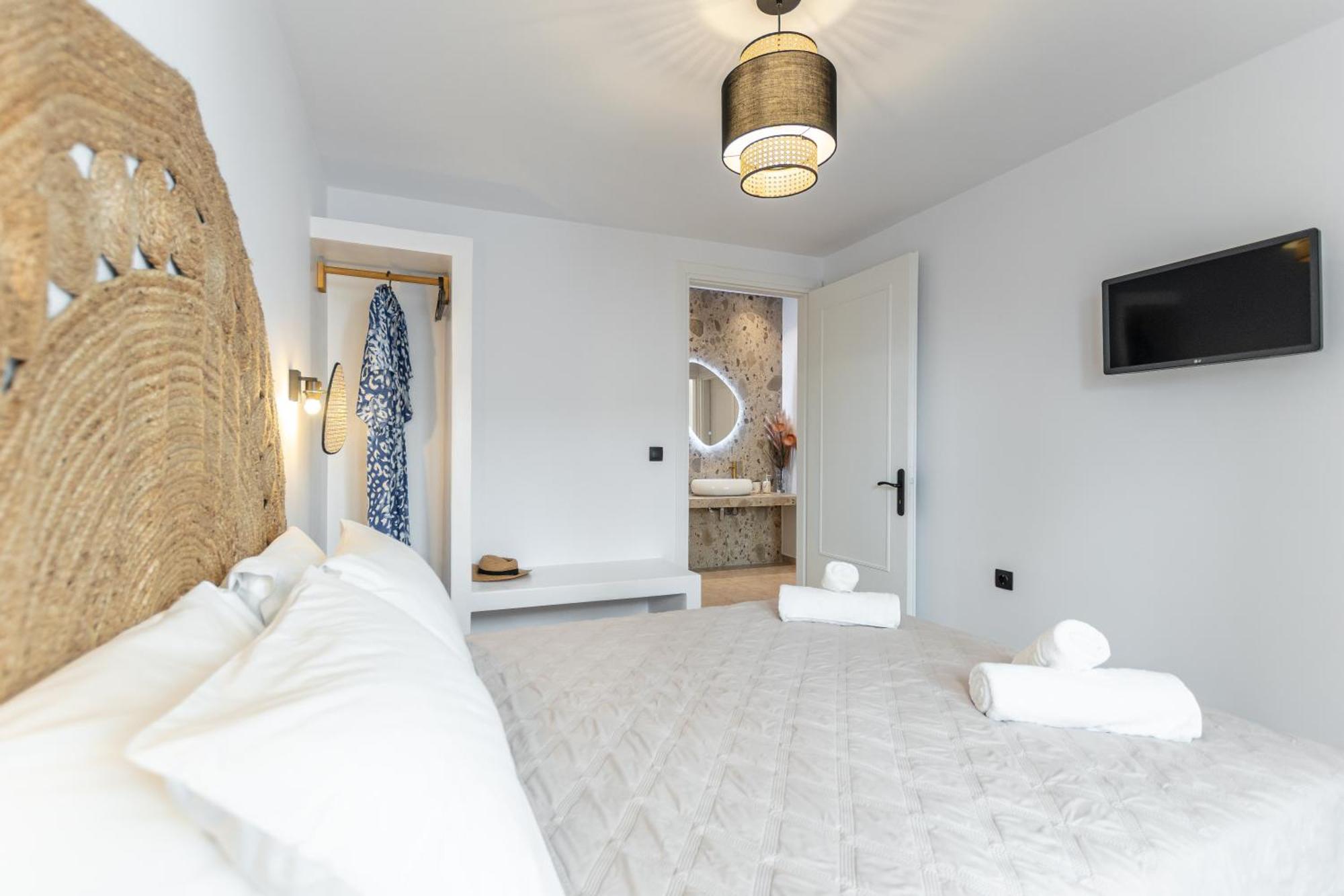 Golden Bay Aparthotel อาโยส โพรโกปิออส ภายนอก รูปภาพ